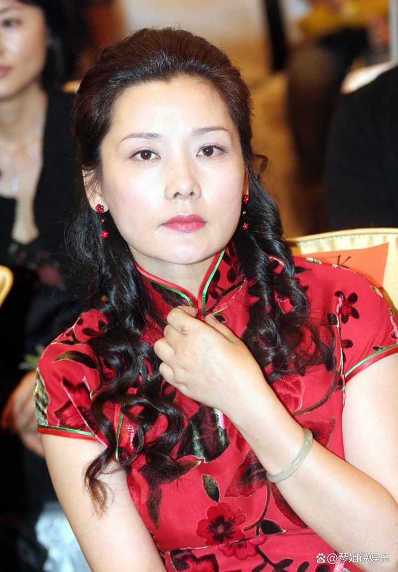 何赛飞